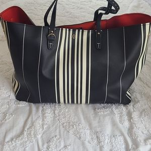 TORY BURCH TOTE Never used!!!
